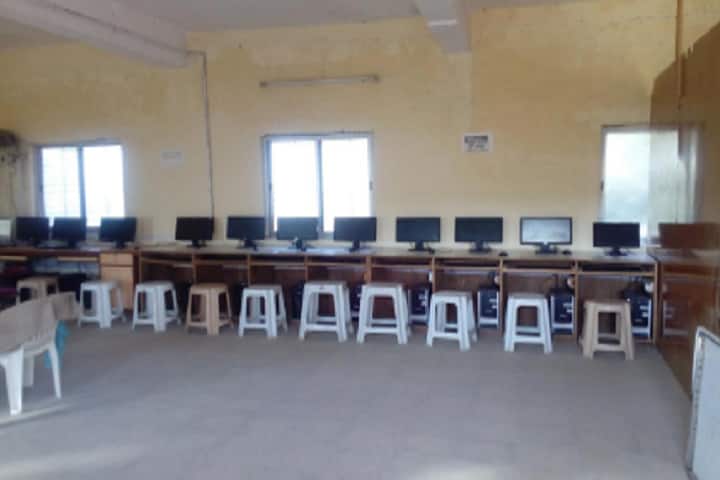 Dr Babasaheb Ambedkar Mahavidyalaya campus in Amravati, Maharashtra, India — photo 5