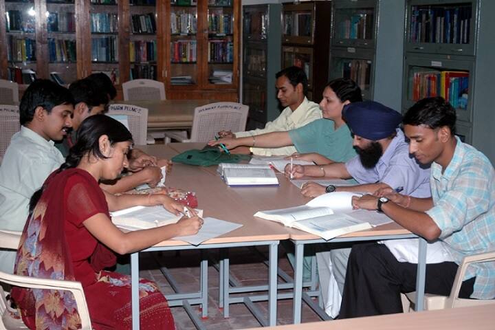 JKK Muniraja Medical Research Foundation College of Pharmacy campus in Namakkal, Tamil Nadu, India — photo 4
