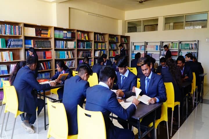 Chhatrapati Shivaji Maharaj University campus in Navi Mumbai, Maharashtra, India — photo 5