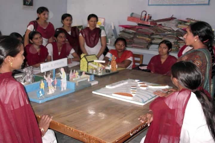 Ch Ishwar Singh Mahila Shikshan Mahavidyalaya campus in Kaithal, Haryana, India — photo 4