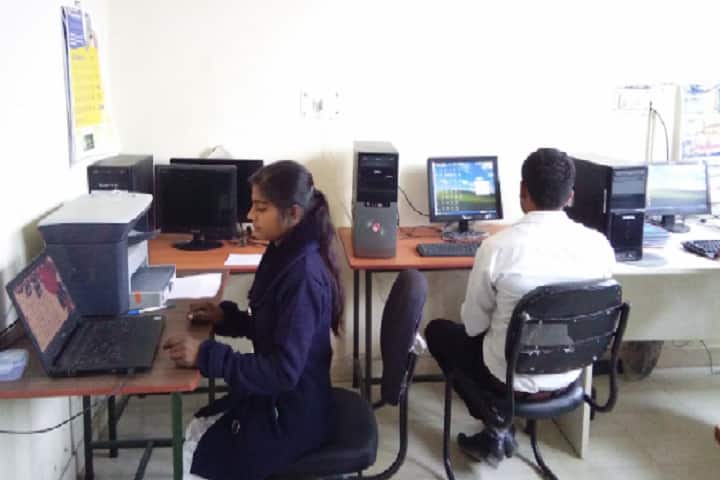 JK Institute of Pharmacy and Management campus in Bulandshahr, Uttar Pradesh, India — photo 3