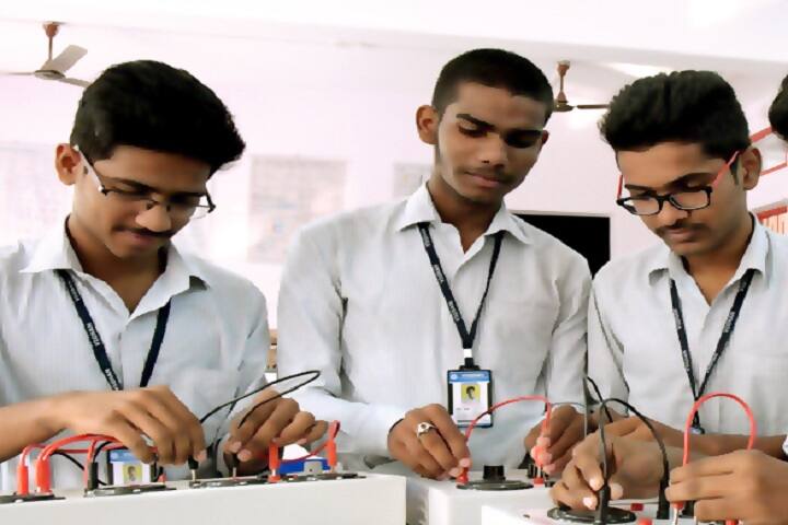 Vignan Institute of Pharmaceutical Technology campus in Visakhapatnam, Andhra Pradesh, India — photo 2