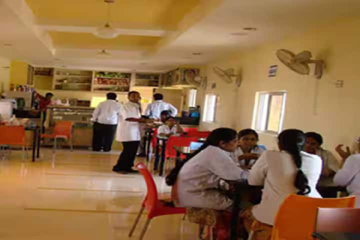 Deepanshu Law College campus in Saharanpur, Uttar Pradesh, India — photo 2