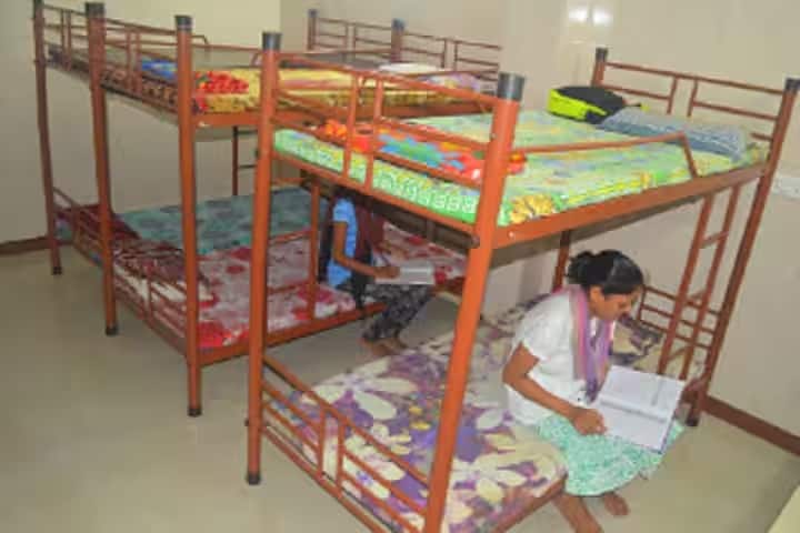 Krishna Nursing and Paramedical Institute campus in Lucknow, Uttar Pradesh, India — photo 6