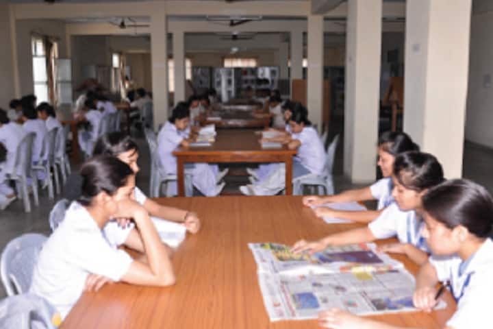 Keshlata College of Nursing campus in Bareilly, Uttar Pradesh, India — photo 6