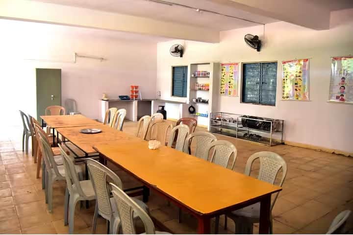 Kalyan College of Nursing campus in Chandrapur, Maharashtra, India — photo 2