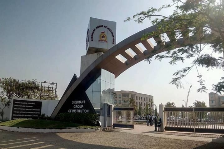 Siddhant Institute of Computer Application campus in Sudumbre, Maharashtra, India — photo 1