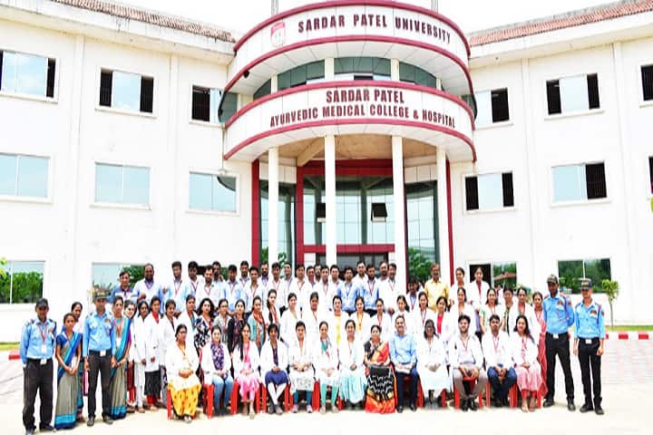 Sardar Patel Ayurvedic Medical College and Hospital campus in Balaghat, Madhya Pradesh, India — photo 5