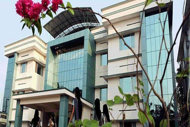 JDT Islam College of Pharmacy campus in Kerala, India — photo 1
