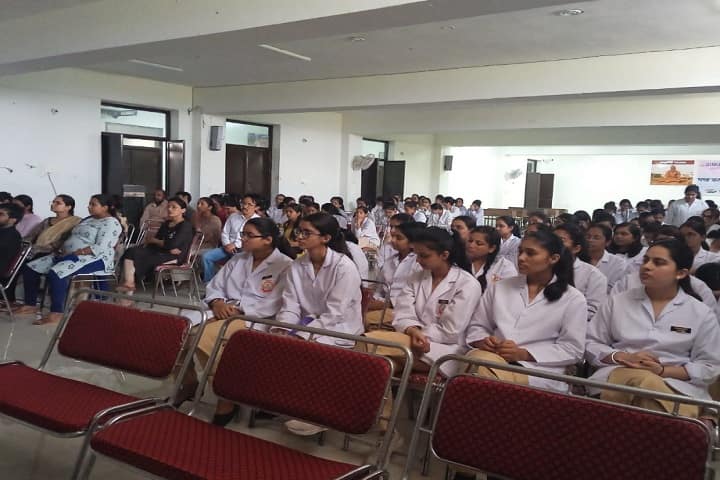 Lal Bahadur Shastri Mahila Ayurvedic College and Hospital campus in Yamuna Nagar, Haryana, India — photo 2