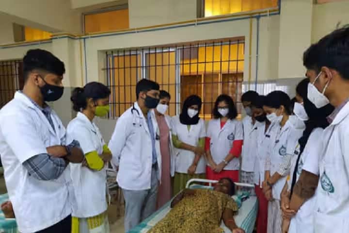 Swami Raghvendracharya Tridandi Ayurved Mahavidyalaya and Hospital campus in Gaya, Bihar, India — photo 5
