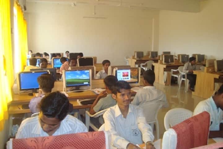 Abhinav Education Society's College of Engineering and Technology campus in Satara, Maharashtra, India — photo 4