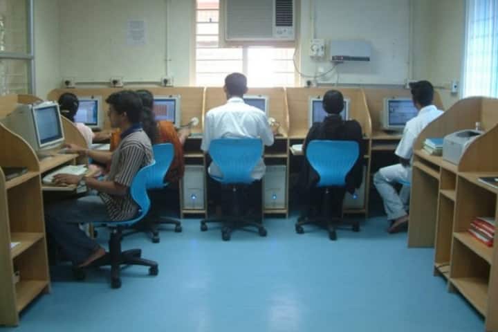 National Centre for Aquatic Animal Health campus in Ernakulam, Kerala, India — photo 4
