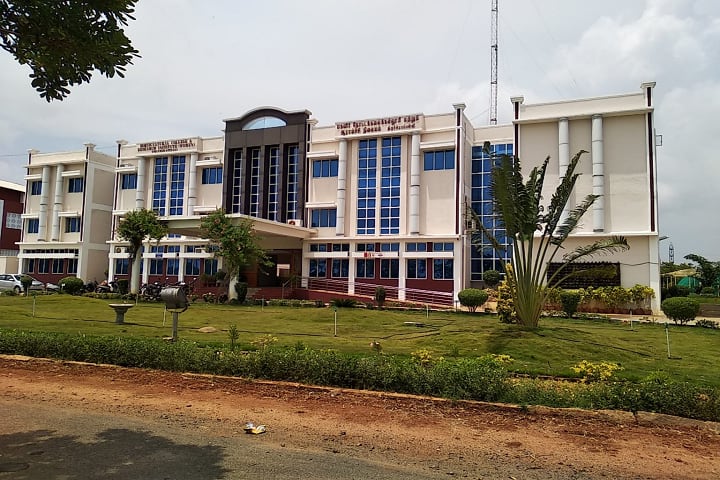 Horticultural College and Research Institute for Women campus in Tiruchirappalli, Tamil Nadu, India — photo 2