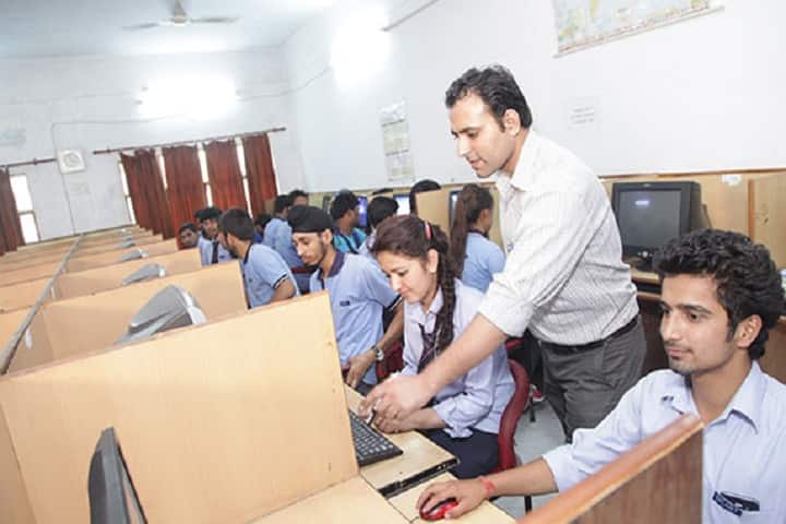 Doon PG Paramedical College and Hospital campus in Dehradun, Uttarakhand, India — photo 2