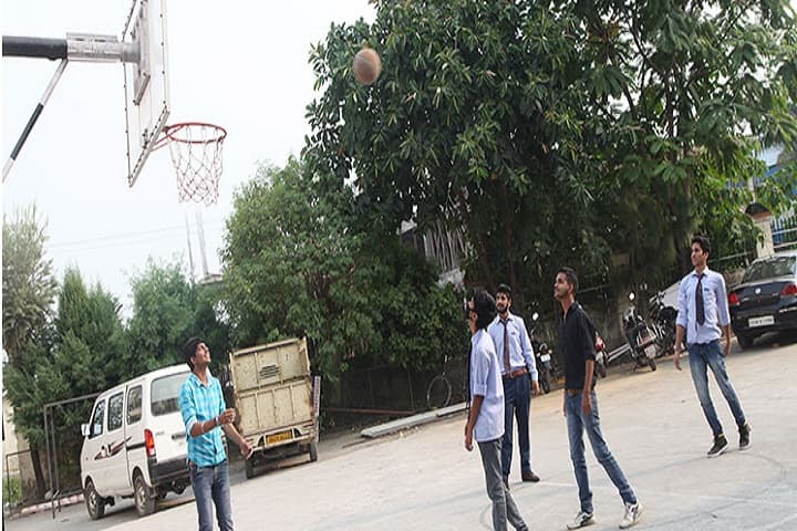 Doon PG Paramedical College and Hospital campus in Dehradun, Uttarakhand, India — photo 4