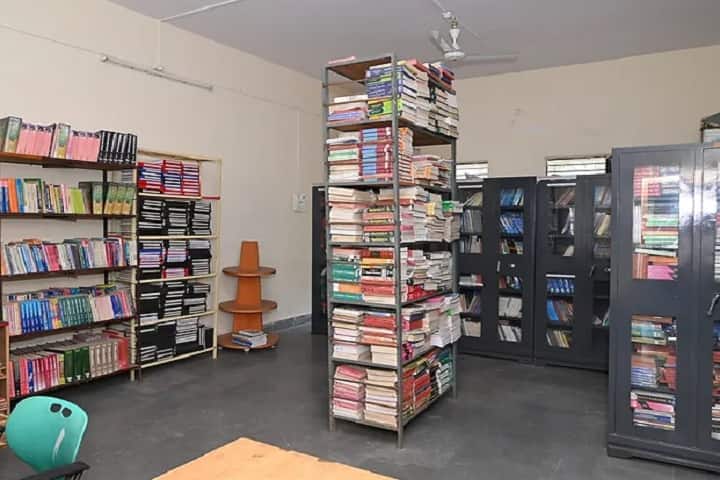 Sanjivani Ayurveda College and Research Center campus in Ahmednagar, Maharashtra, India — photo 6