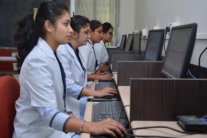 KD Pawar College of Pharmacy campus in Savner, Maharashtra, India — photo 2