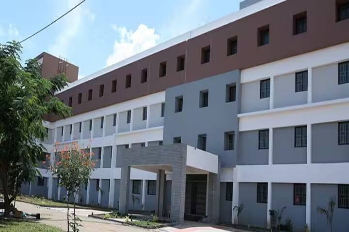 Kongunadu College of Nursing campus in Coimbatore, Tamil Nadu, India — photo 6