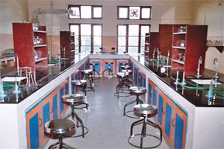 Karnataka College of Nursing campus in Bangalore, Karnataka, India — photo 6