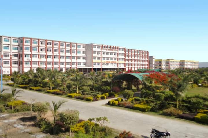 Index Nursing College campus in Indore, Madhya Pradesh, India — photo 1