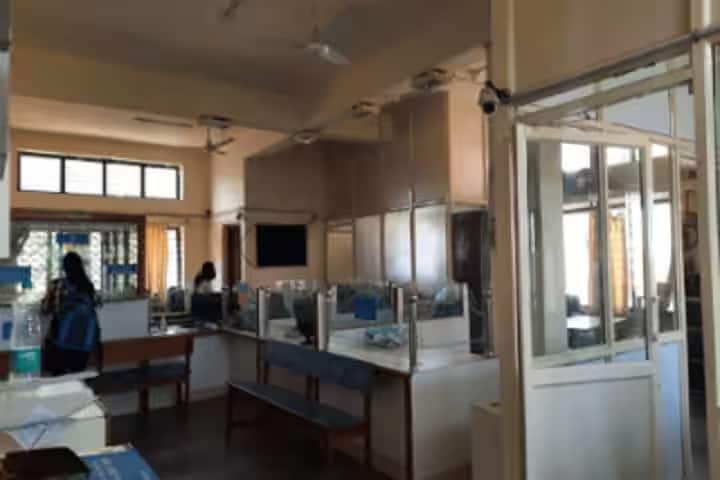 KLE Ayurveda Medical College campus in Chikodi, Karnataka, India — photo 3