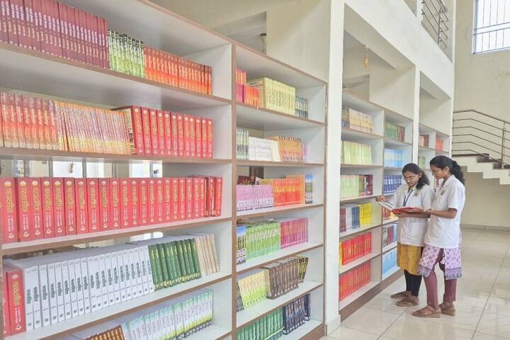 Smt Shantadevi Memorial Ayurveda Medical College and Hospital campus in Bagalkot, Karnataka, India — photo 6