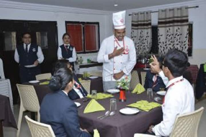 Gujarat Institute of Hotel Management campus in Vadodara, Gujarat, India — photo 3