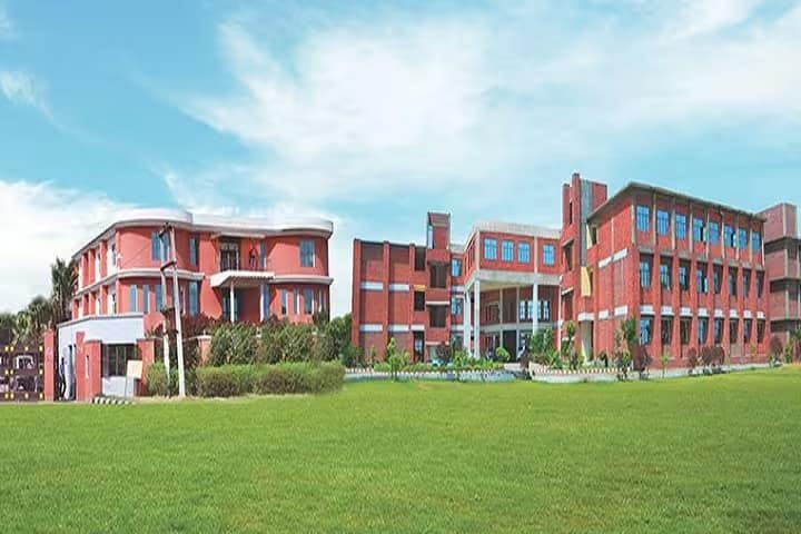 Mahaveer Ayurvedic Medical College and Hospital campus in Meerut, Uttar Pradesh, India — photo 5