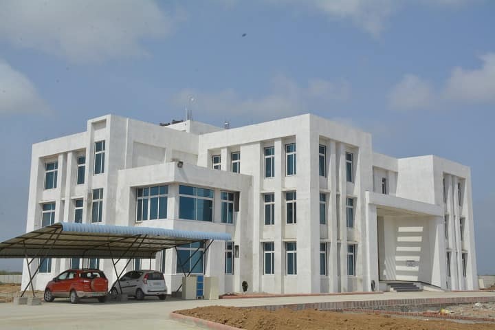 Prime Institute of Engineering and Technology campus in Navsari, Gujarat, India — photo 2