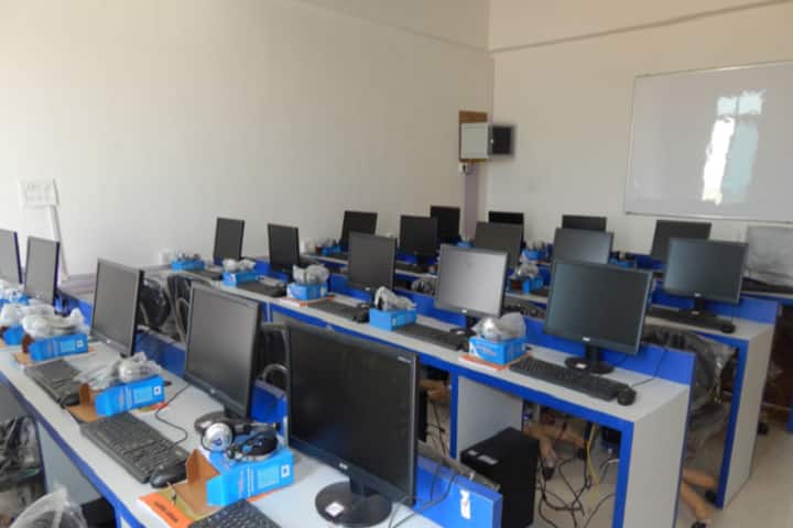 Prime Institute of Engineering and Technology campus in Navsari, Gujarat, India — photo 5