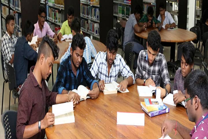 School of Maritime Studies, Vel's Institute of Science Technology and Advanced Studies, Chennai campus in Chennai, Tamil Nadu, India