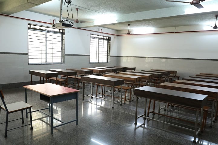 St Francis Institute of Hotel Management campus in Mumbai, Maharashtra, India — photo 2