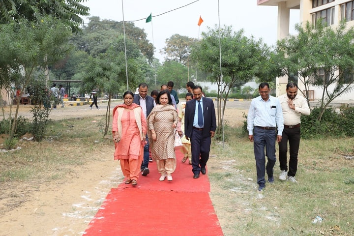 Ch Bansilal Government College for Women campus in Tosham, Haryana, India — photo 4