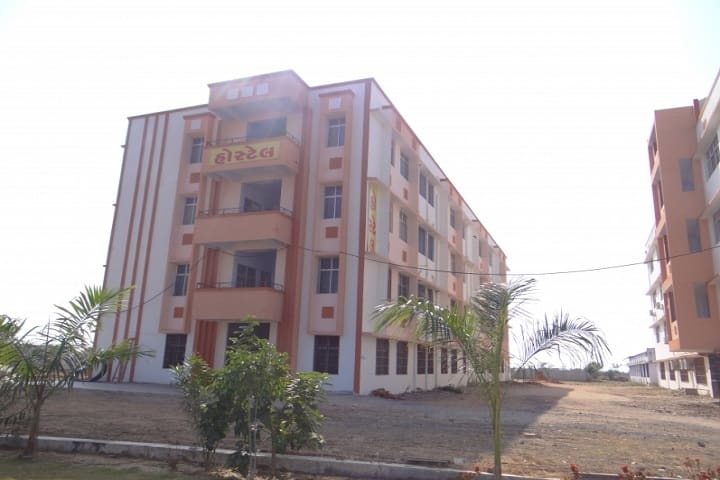 KJ Institute of Engineering and Technology campus in Vadodara, Gujarat, India — photo 5