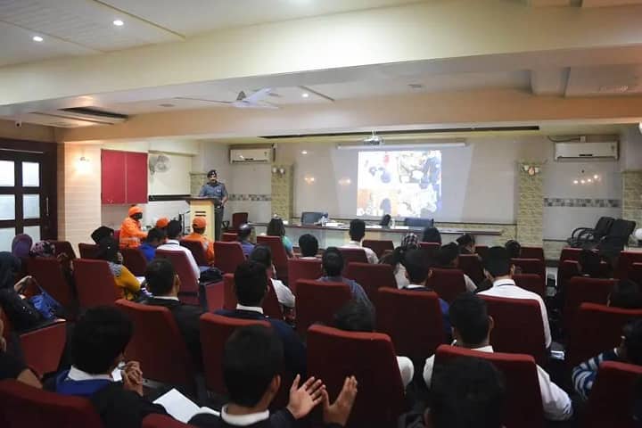 MA Rangoonwala Institute of Hotel Management and Research campus in Pune, Maharashtra, India — photo 2
