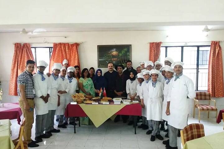 MA Rangoonwala Institute of Hotel Management and Research campus in Pune, Maharashtra, India — photo 4