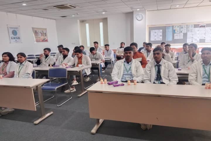 Indraprastha Institute of Pharmacy campus in Hapur, Uttar Pradesh, India — photo 1