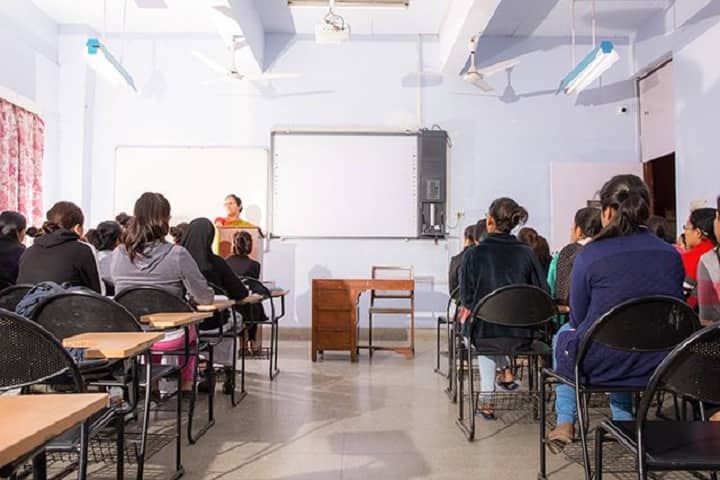 Holy Family College of Nursing campus in New Delhi, Delhi, India — photo 4