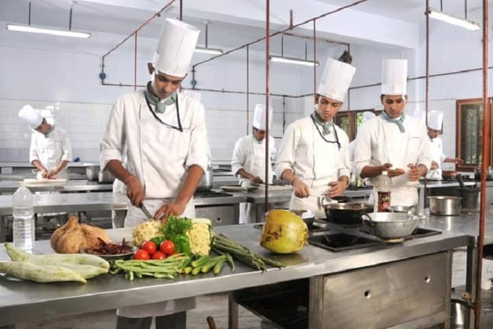MGR Institute of Hotel Management and Catering Technology campus in Chennai, Tamil Nadu, India — photo 3