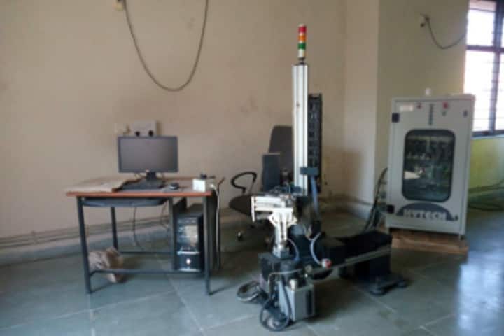 Government Polytechnic campus in Panchmahal, Gujarat, India — photo 3