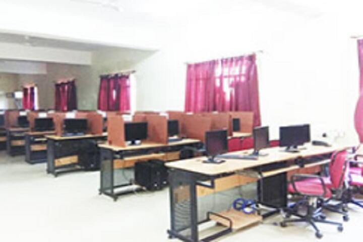 Mathuradevi Institute of Pharmacy campus in Indore, Madhya Pradesh, India — photo 3