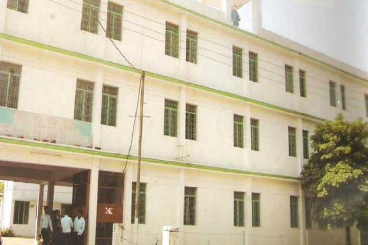 GSRM Memorial College of Nursing campus in Lucknow, Uttar Pradesh, India — photo 1