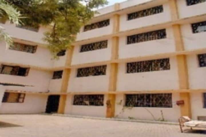 Gokhale Education Society's Sir Dr MS Gosavi Institute of Nursing Education campus in Nashik, Maharashtra, India — photo 3