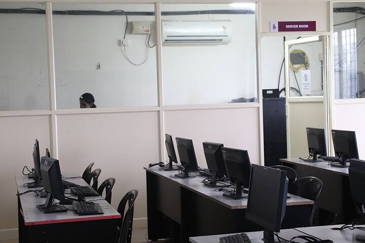Indira Gandhi Institute of Pharmaceutical Sciences campus in Ernakulam, Kerala, India — photo 5