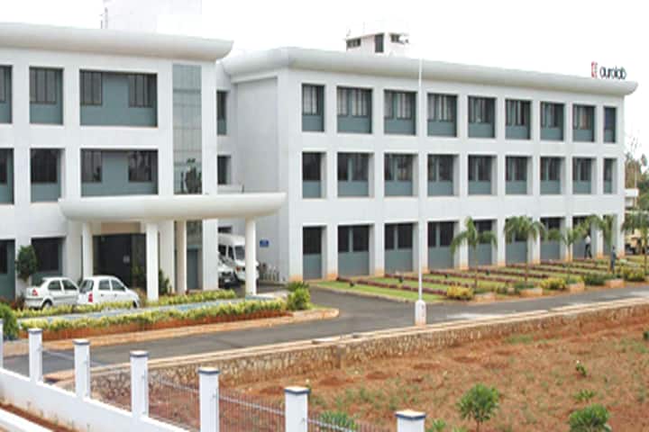 Aravind Eye Hospitals and Postgraduate Institute of Ophthalmology, Madurai campus in Madurai, Tamil Nadu, India