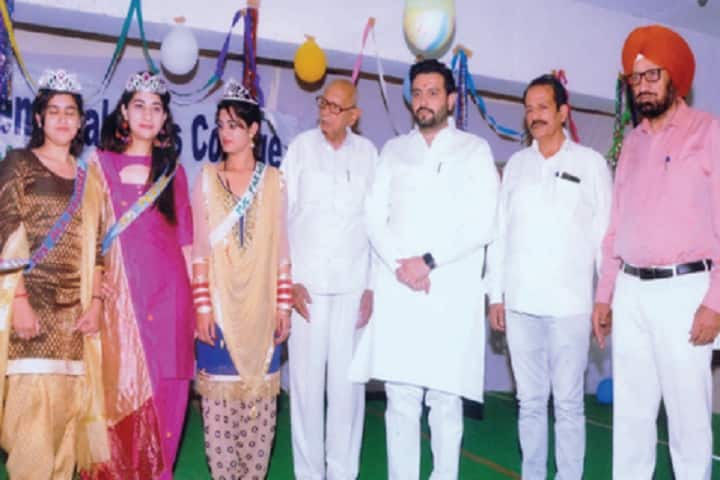 Ch Devi Lal Memorial Girls PG College campus in Panipat, Haryana, India — photo 1