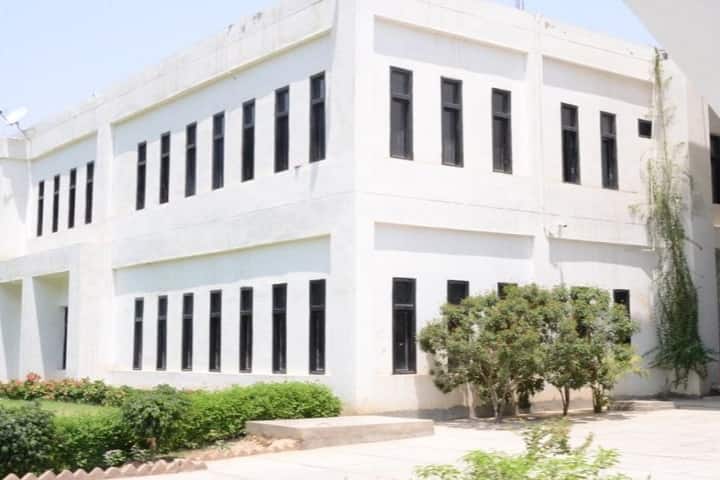 Baba Hira Das Ji Ayurvedic Medical College and Hospital campus in Sri Muktsar Sahib, Punjab, India — photo 1