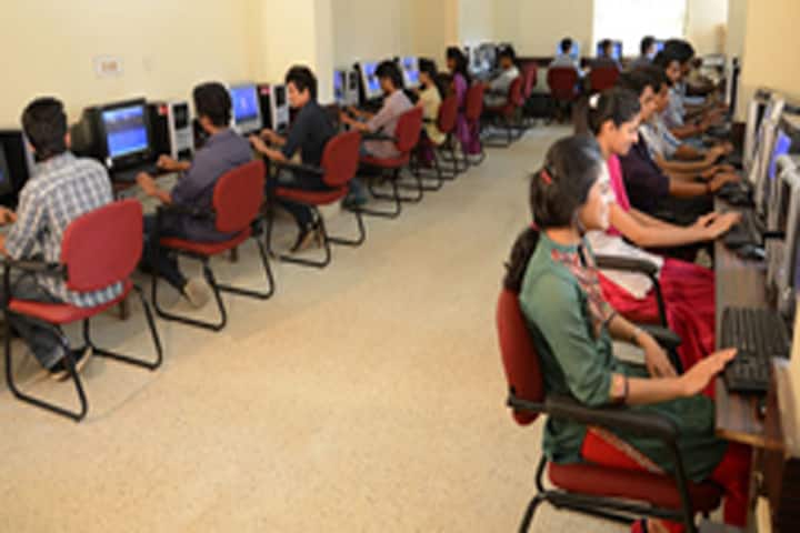 Shree Devi College of Fashion Design campus in Mangalore, Karnataka, India — photo 4