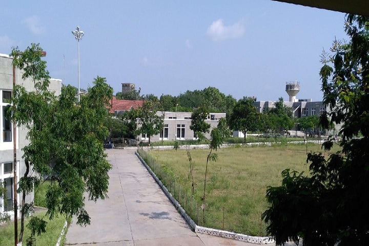 Government Engineering College campus in Dahod, Gujarat, India — photo 2